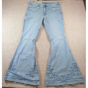 Wrangler Retro Bailey Trumpet Flare Jeans 34x34 Aztec Embroidered Light Wash NWT